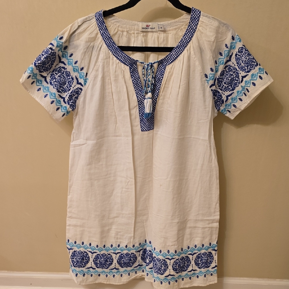Vineyard Vines White Dress with Blue Embroidery